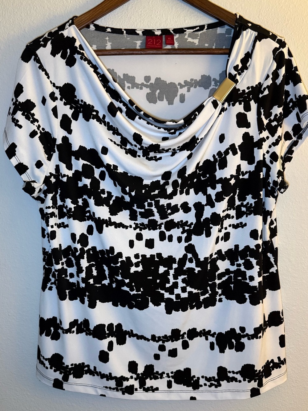 212 Collection Black & White Abstract Cowl Neck Tee